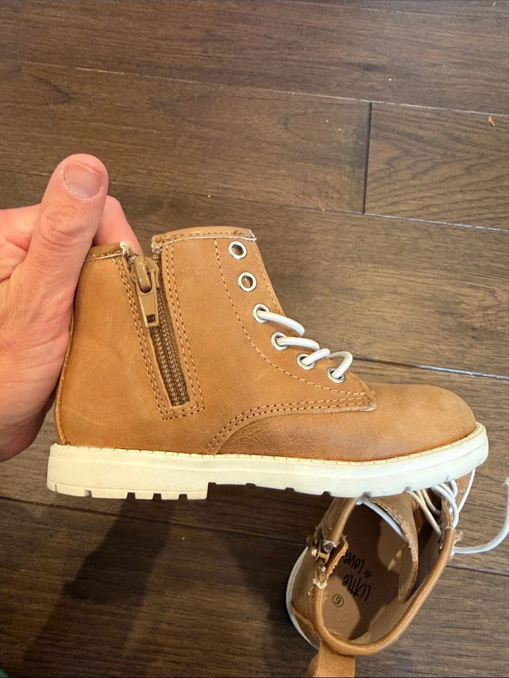 Little & Loved Tan Leather Lace-Up Boots Toddler Size 6 - C39-088